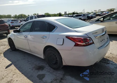 2013 Nissan Altima 2.5 z USA, uszkodzony, nr VIN 1N4AL3AP6DC913607